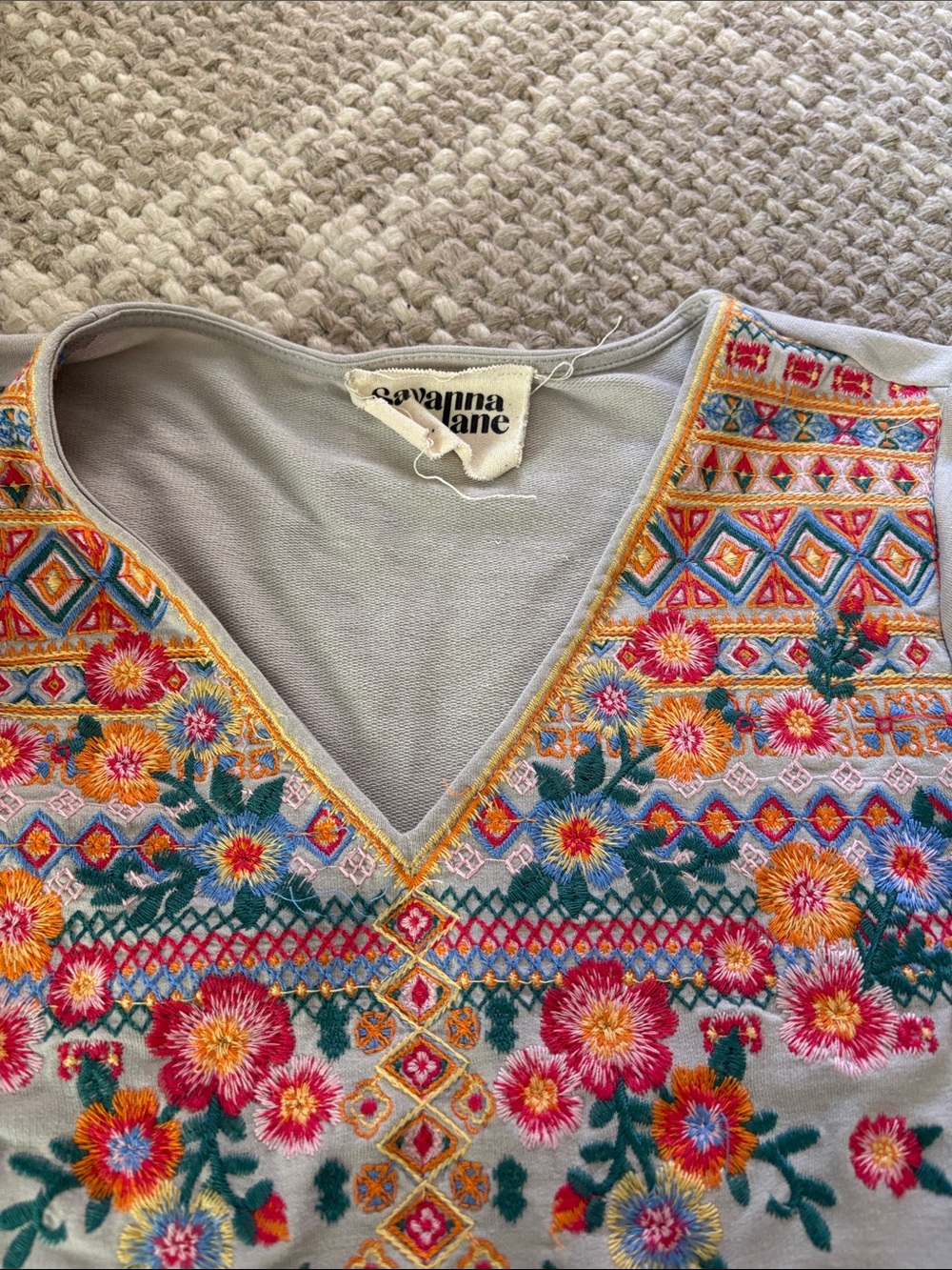 Savanna Jane Light Gray V‑Neck Tee with Multicolor Floral Embroidery - Picture 3 of 8